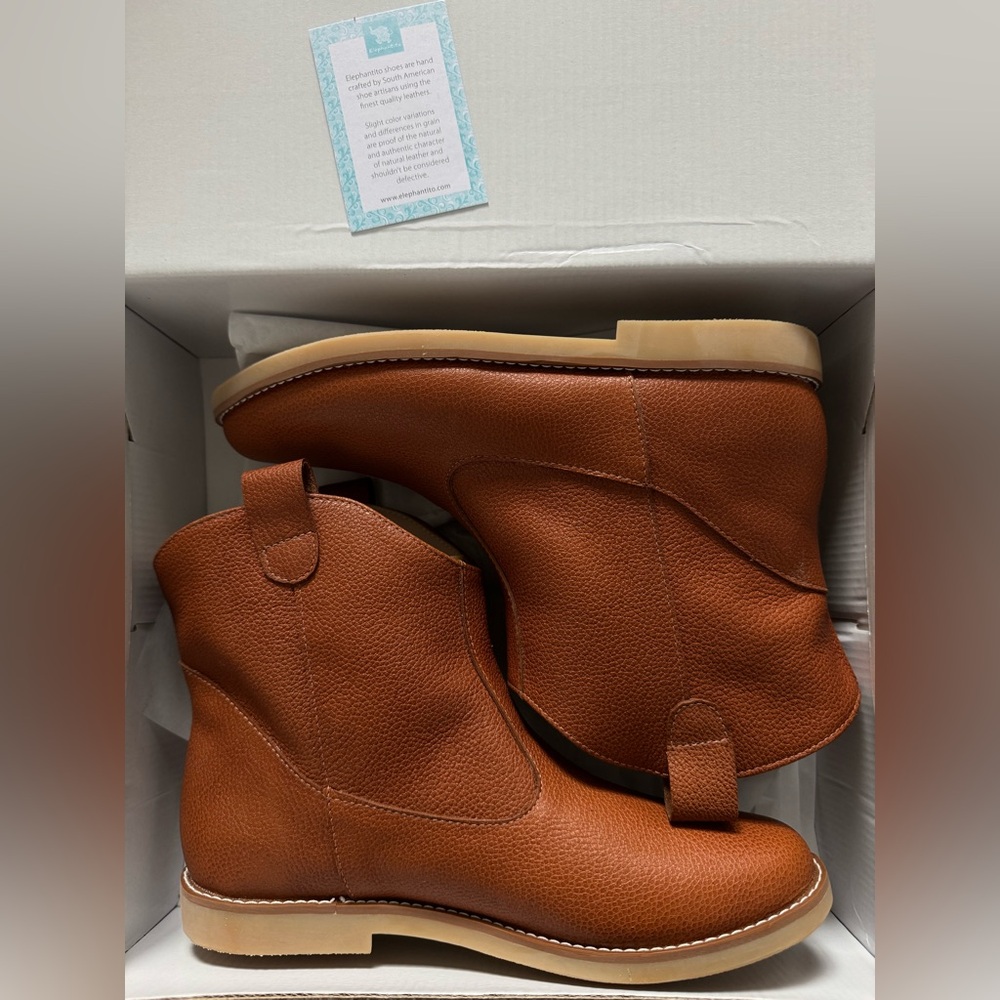 Elephantito Low Western Bootie